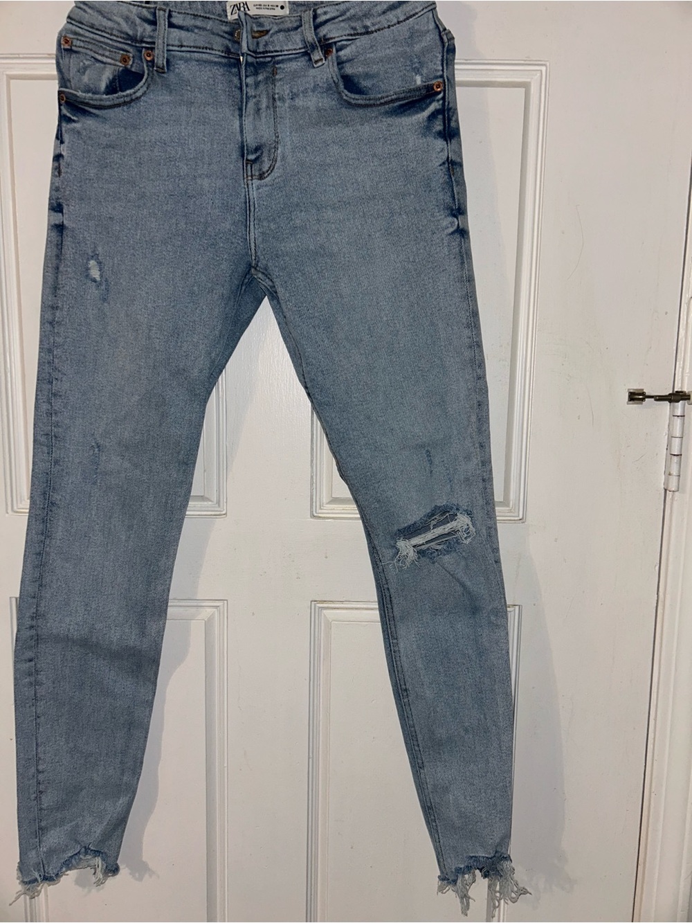 Zara Light Wash Straight Leg Jeans - Pale Blue